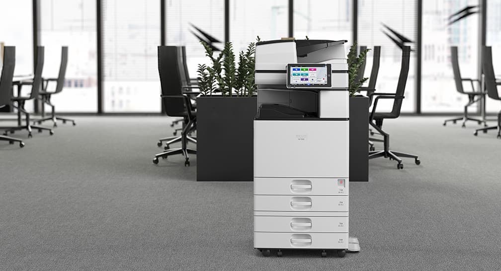 Ricoh IM 2500 en una oficina