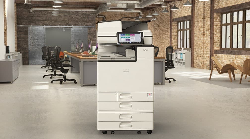 Ricoh IM C3000 en una oficina